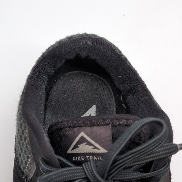 Nike Shoes Womens Juniper Trail Black 8 Running Sneakers CW3809-001 - Picture 12 of 12